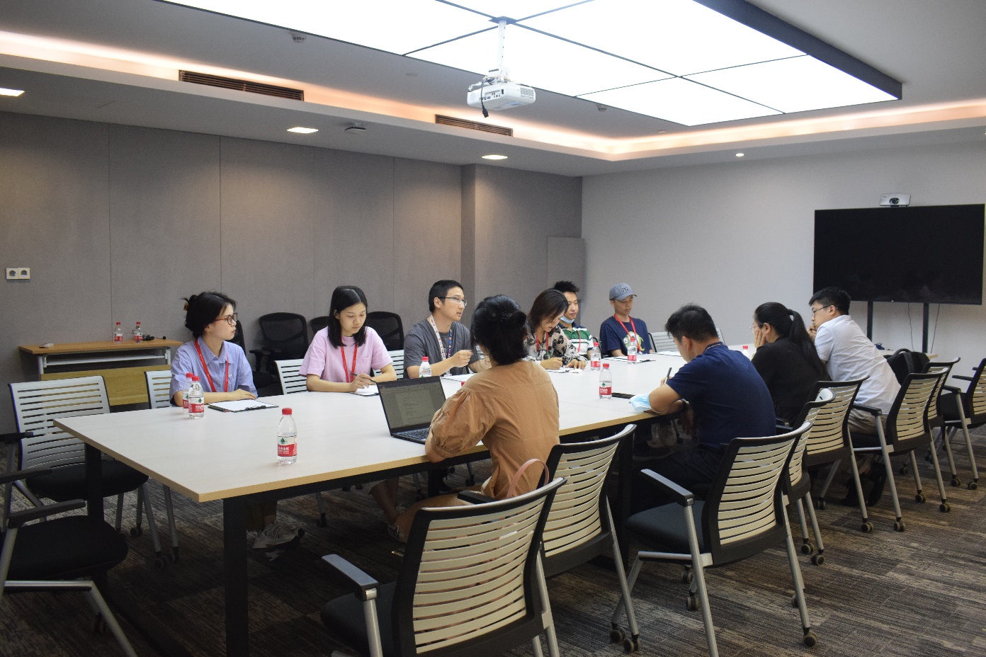 clip_image005.jpg clip_image005.jpg